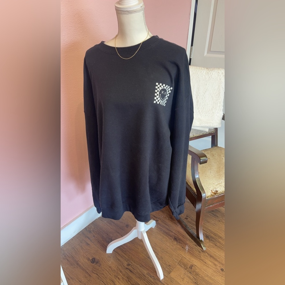 Custom adult crew neck.